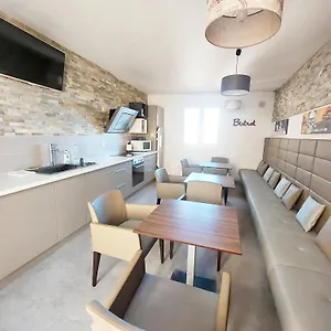  Hébergement de vacances Bistrot
